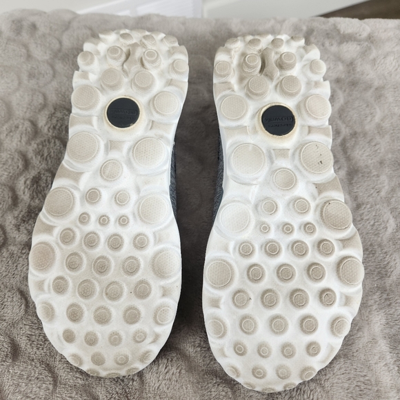 Skechers Memory Form Fit Slip on - Picture 3 of 8